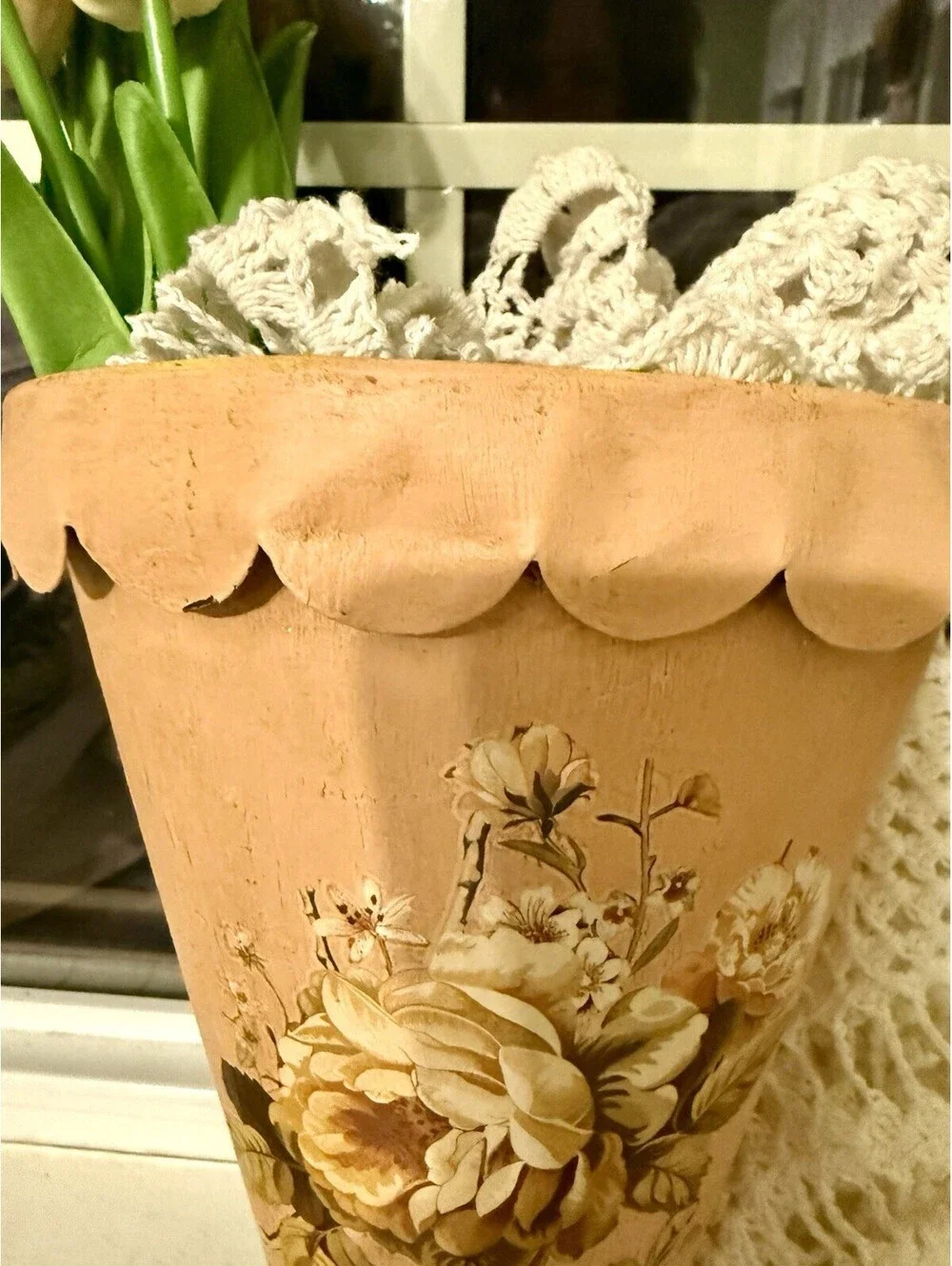 Country Metal Tole Floral Tin Wall Pocket, vase, cottagecore wall pocket